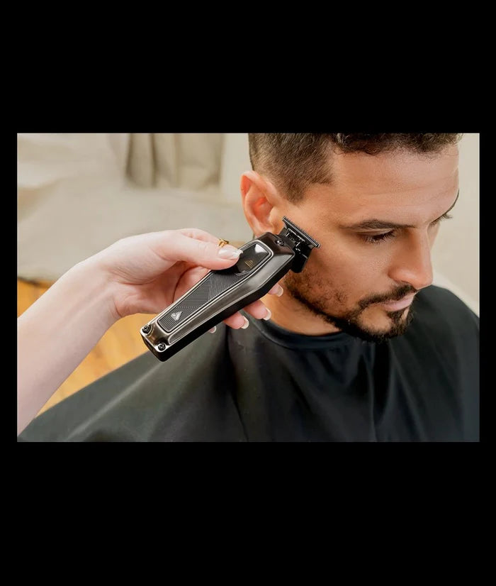 Andis Recon trimmer